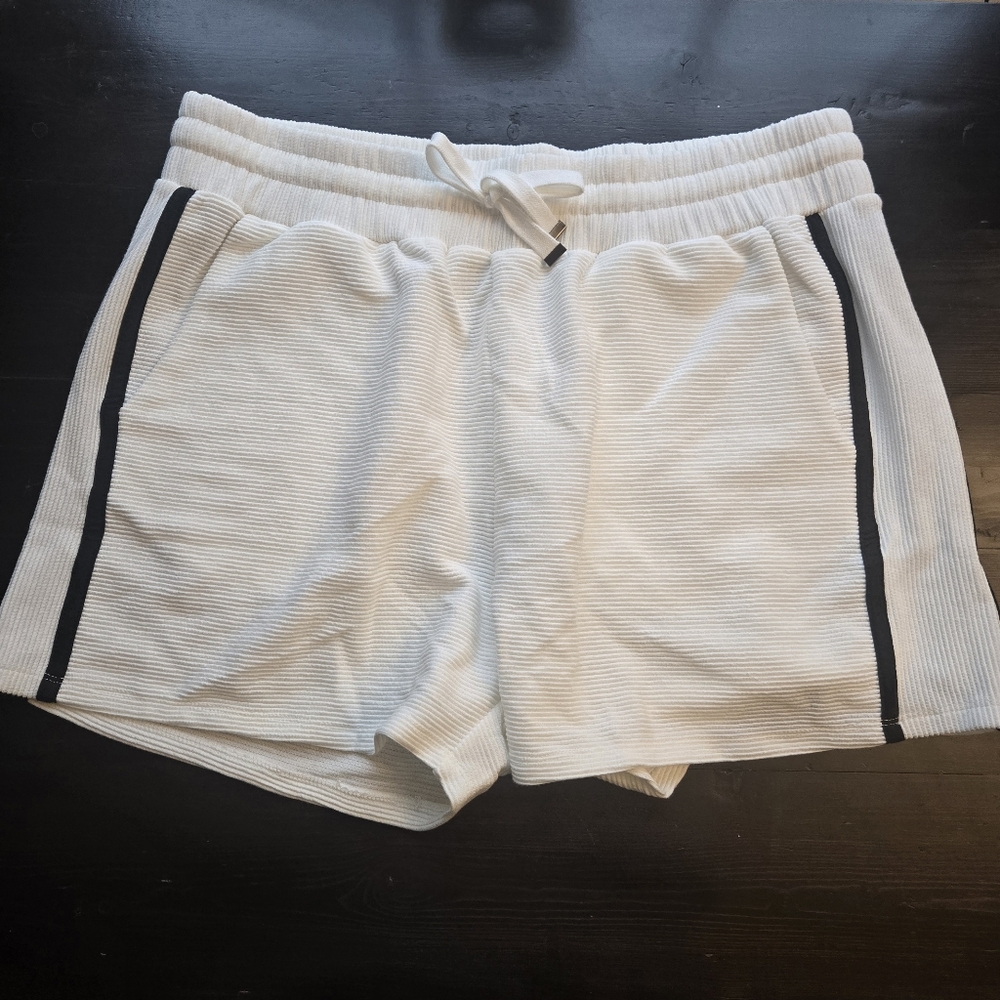 Gameday Couture Womens XL White Black Stripe Athletic Casual Gym Shorts NWOT
